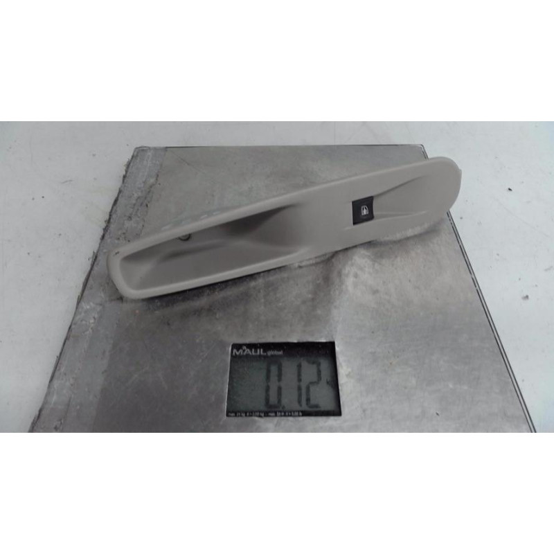 Interrupteur de leve vitre avant droit RENAULT ZOE 1