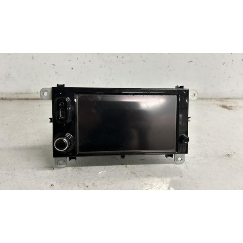 Ecran GPS RENAULT CLIO 4