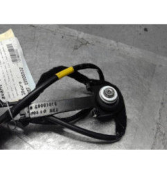 Attache ceinture avant droit LANCIA DELTA 3 Photo n°3