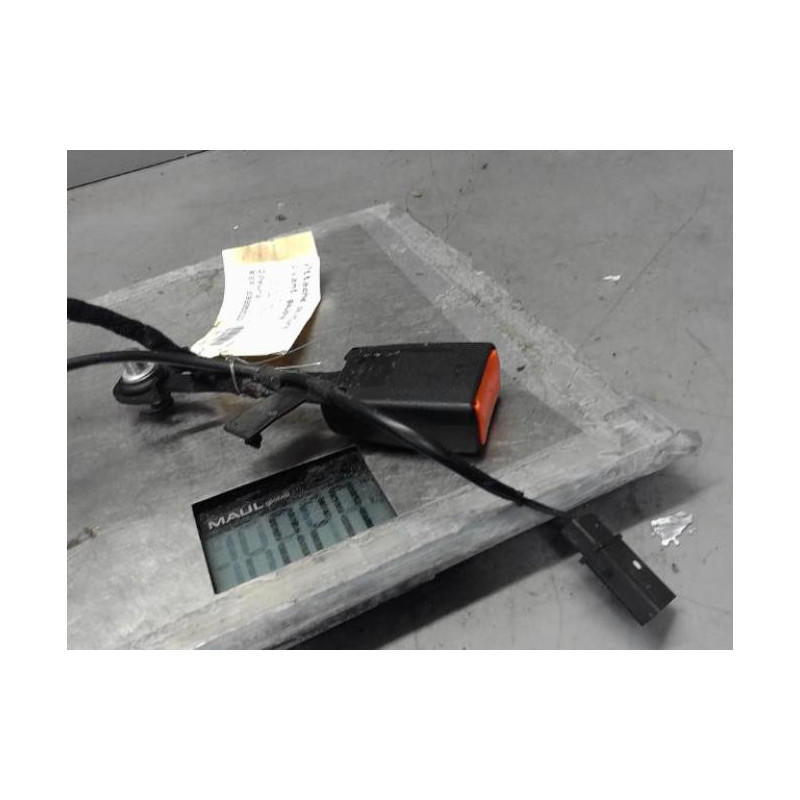 Attache ceinture avant gauche LANCIA DELTA 3