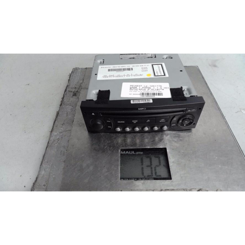 Autoradio d'origine PEUGEOT 5008 1