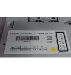 Autoradio d'origine PEUGEOT 5008 1 Photo n°5