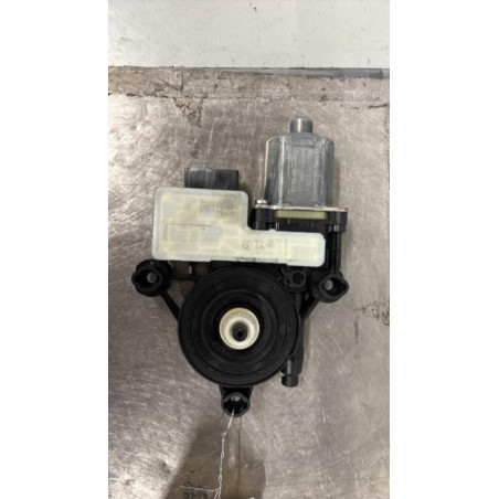 Moteur leve vitre arriere droit SKODA SUPERB 3 Photo n°1