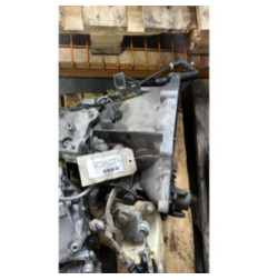 Boite de vitesses PEUGEOT 208 1 Photo n°1