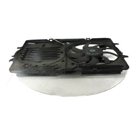 Ventilateur eau AUDI A4 3 Photo n°1
