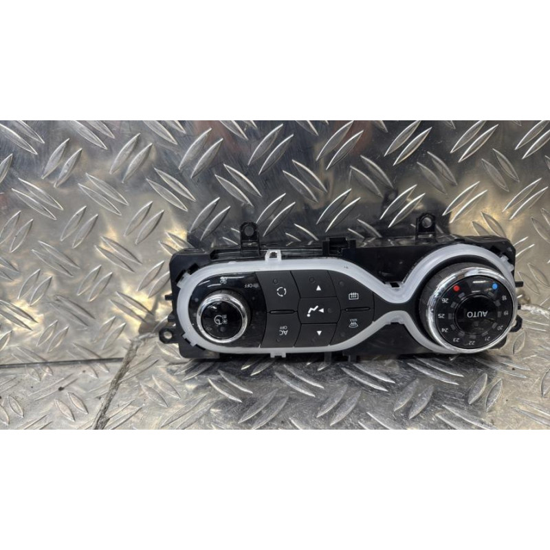 Commande chauffage RENAULT ZOE 1