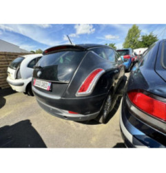 Pare choc arriere LANCIA DELTA 3 Photo n°15