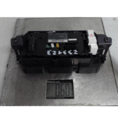 Ecran GPS RENAULT MEGANE 3 Photo n°4