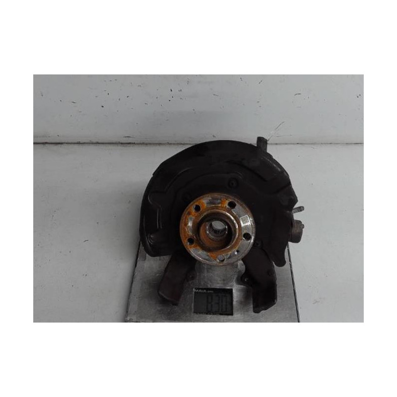 Moyeu avant gauche AUDI A1 2