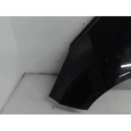 Aile avant gauche FORD FIESTA 6
