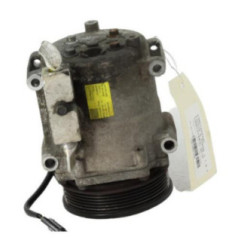 Compresseur clim FORD FIESTA 6 Photo n°1
