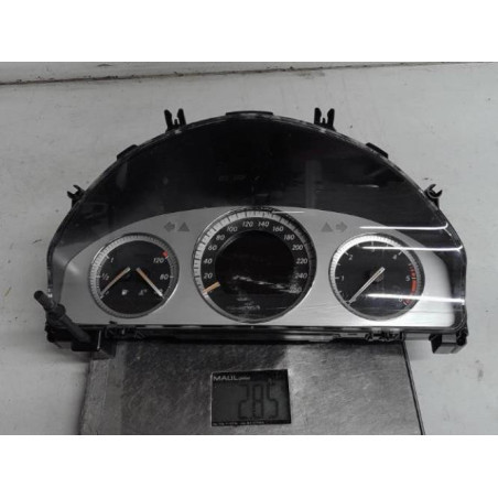 Compteur MERCEDES CLASSE C 204 Photo n°1