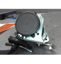 Ceinture arriere gauche PEUGEOT 208 1 Photo n°4