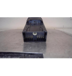 Commande de phare VOLKSWAGEN POLO 4 Photo n°3