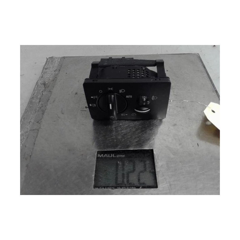 Commande de phare FORD FOCUS 2