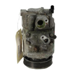 Compresseur clim VOLKSWAGEN GOLF 4 Photo n°1