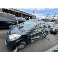 Feu arriere principal gauche (feux) PEUGEOT 107 Photo n°9