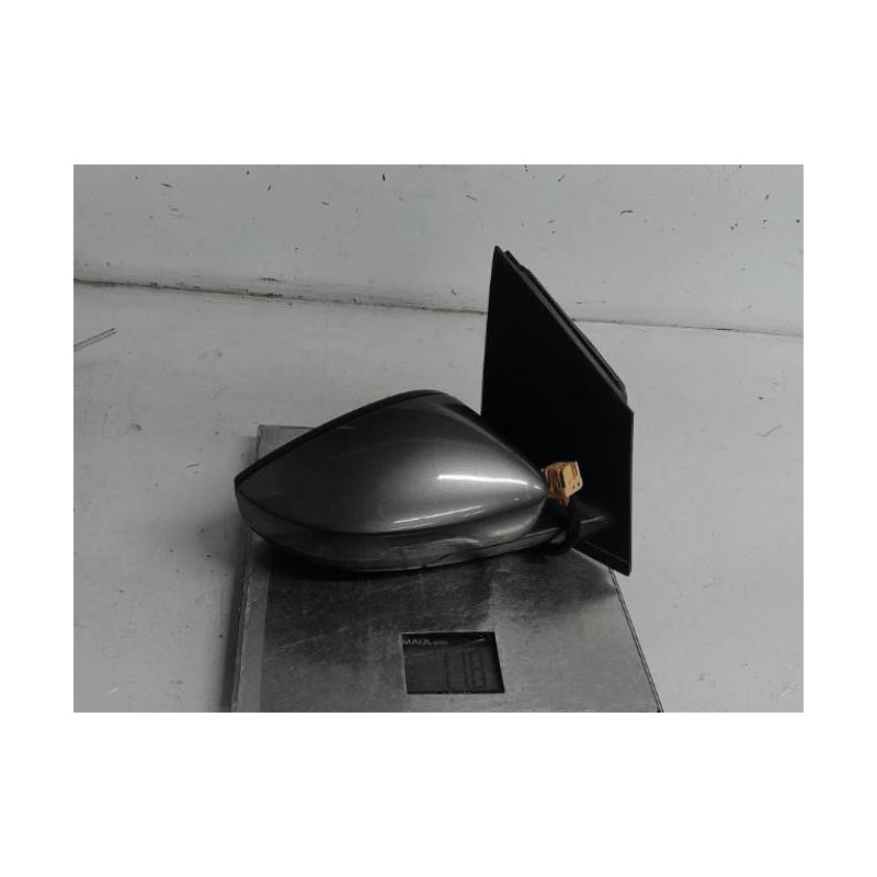 Retroviseur droit VOLKSWAGEN POLO 5