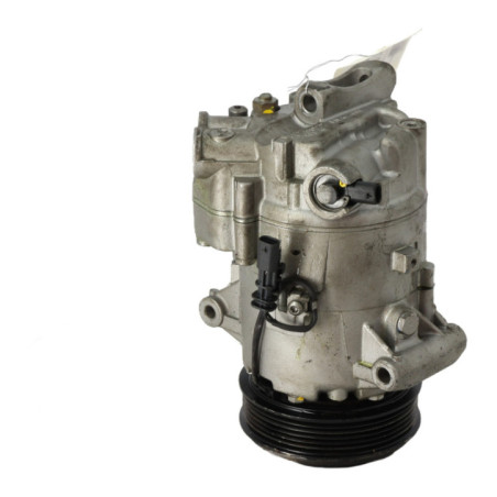 Compresseur clim OPEL ASTRA J Photo n°1