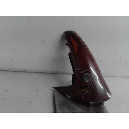 Feu arriere principal gauche (feux) PEUGEOT 206 Photo n°1