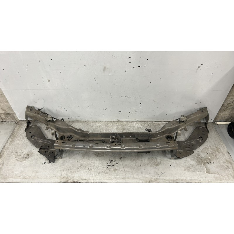 Face avant VOLVO V 50