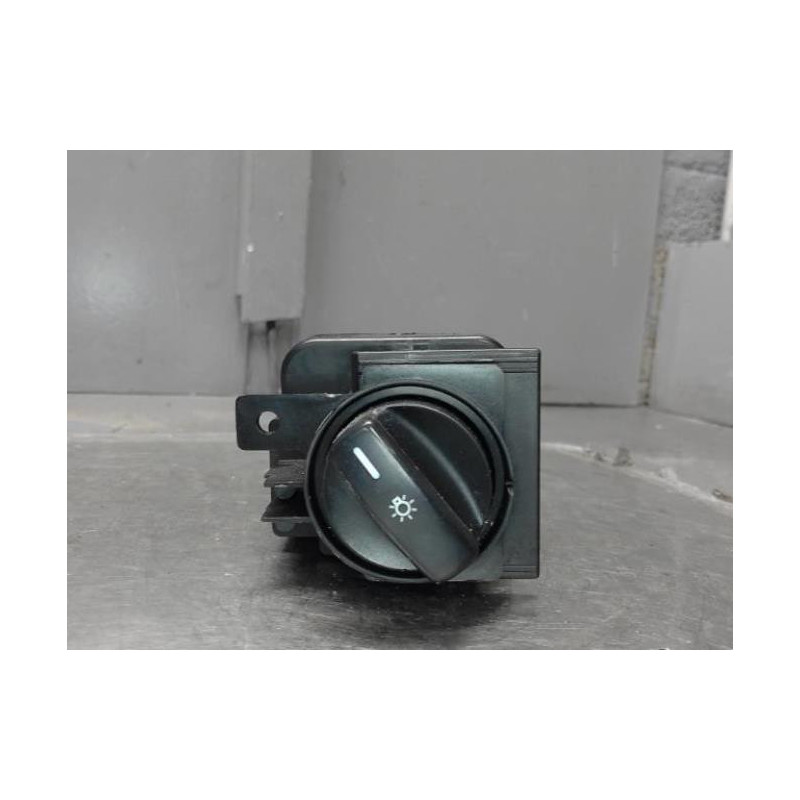 Commande de phare MERCEDES CLASSE B 245