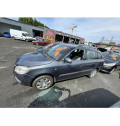 Feu arriere principal gauche (feux) SKODA FABIA 2 Photo n°8