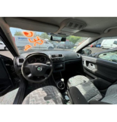 Face avant SKODA FABIA 2 Photo n°16