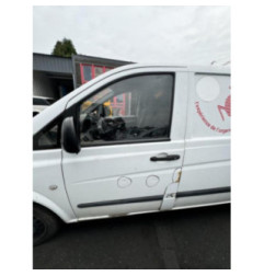 Capot MERCEDES VITO 639 Photo n°12