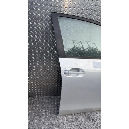 Porte avant droit TOYOTA VERSO