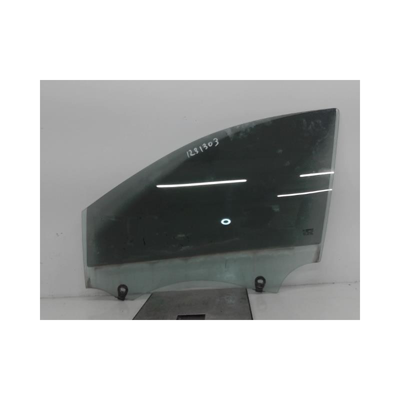 Vitre avant gauche RENAULT CLIO 3