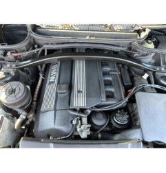 Capot BMW X3 E83 Photo n°8