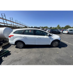 Compresseur clim FORD FOCUS 3 Photo n°17