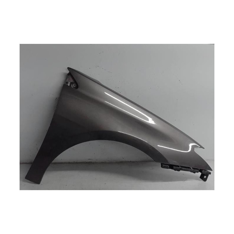 Aile avant droit RENAULT LAGUNA 3