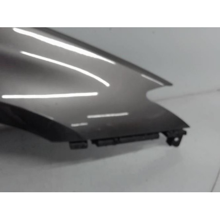 Aile avant droit RENAULT LAGUNA 3