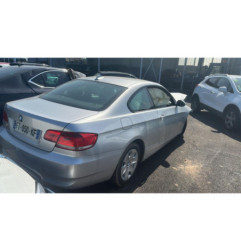 Cache moteur  BMW SERIE 3 E92 Photo n°12