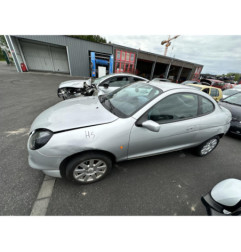 Capot FORD PUMA Photo n°11