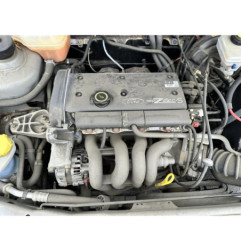 Capot FORD PUMA Photo n°13