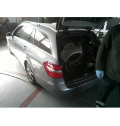Malle/Hayon arriere MERCEDES CLASSE E 212 Photo n°17