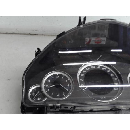 Compteur MERCEDES CLASSE E 212