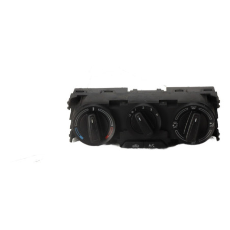 Commande chauffage SKODA FABIA 3 Photo n°1