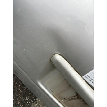 Malle/Hayon arriere TOYOTA COROLLA VERSO 2