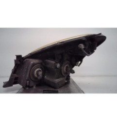 Optique avant principal droit (feux)(phare) TOYOTA COROLLA VERSO 2 Photo n°4