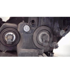 Optique avant principal droit (feux)(phare) TOYOTA COROLLA VERSO 2 Photo n°5