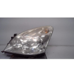 Optique avant principal gauche (feux)(phare) TOYOTA COROLLA VERSO 2 Photo n°1