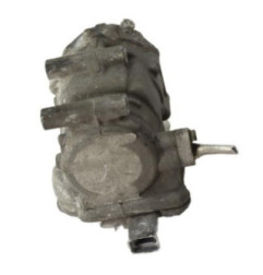 Compresseur clim TOYOTA AURIS 2 Photo n°7