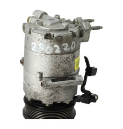 Compresseur clim FORD FOCUS 3 Photo n°4