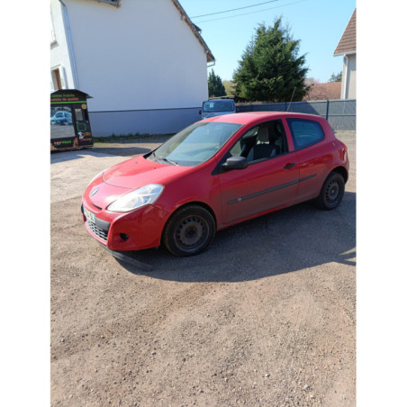 Capot RENAULT CLIO 3 Photo n°1