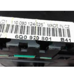 Compteur VOLKSWAGEN POLO 4 Photo n°3