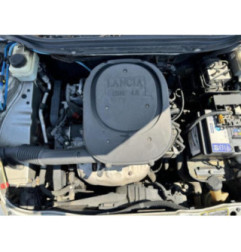 Plage arriere LANCIA YPSILON 3 Photo n°13